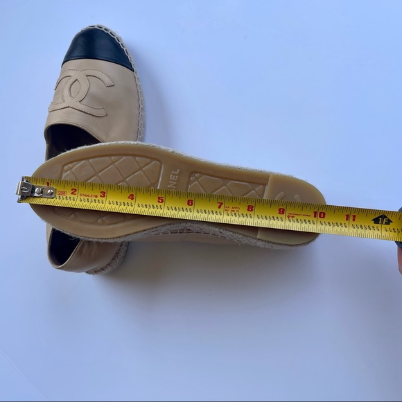 CHANEL beige espadrilles - Picture 8 of 8